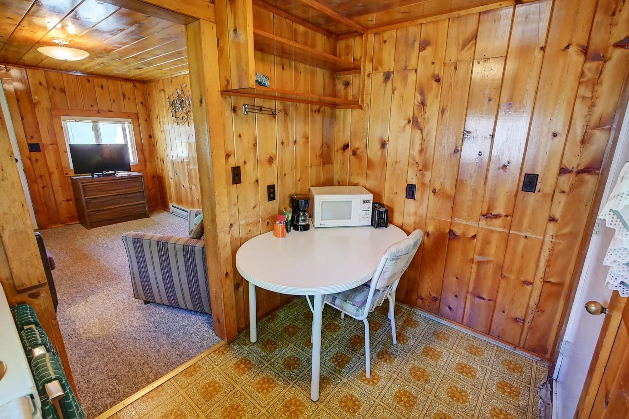 Idle A While Cabins Twisp Eksteriør billede